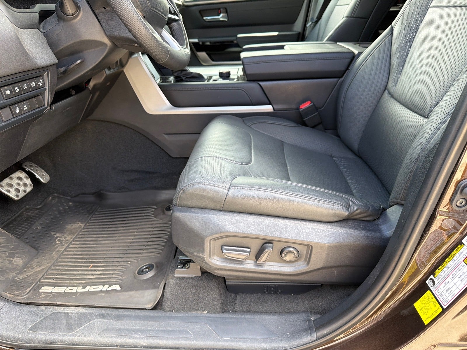 2024 Toyota Sequoia SR5