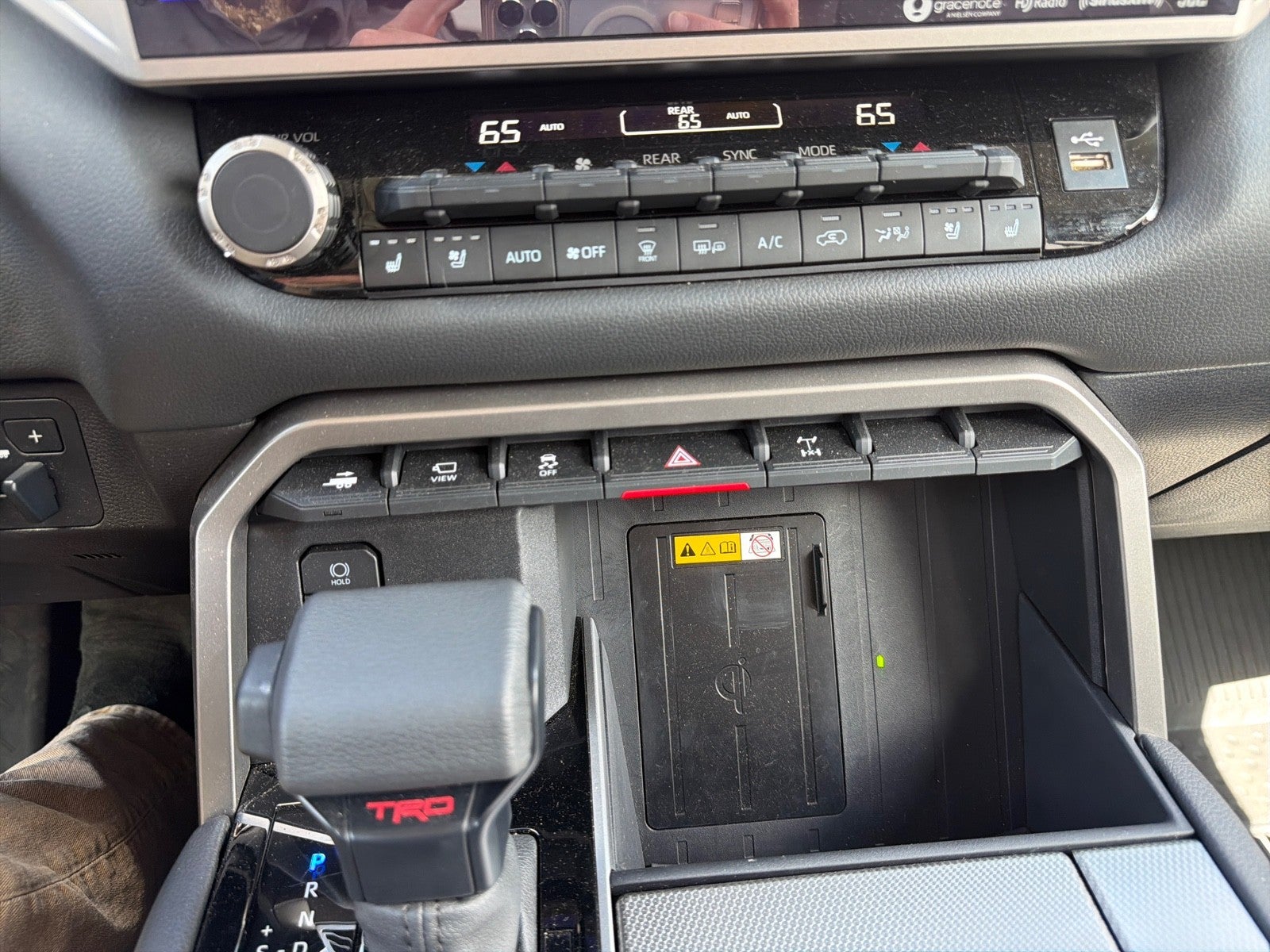 2024 Toyota Sequoia SR5