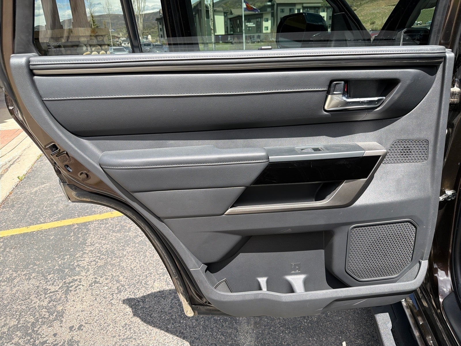 2024 Toyota Sequoia SR5