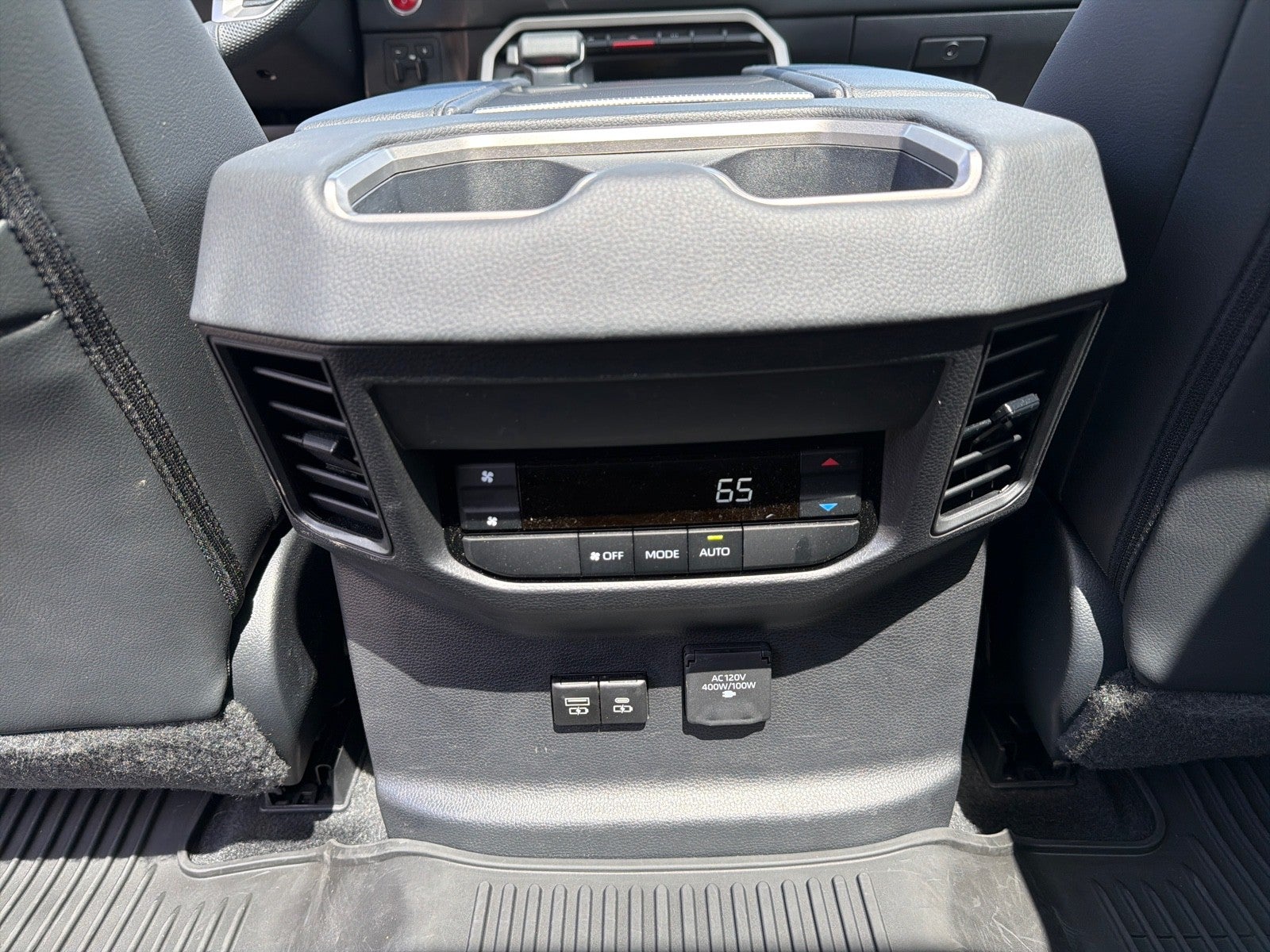 2024 Toyota Sequoia SR5