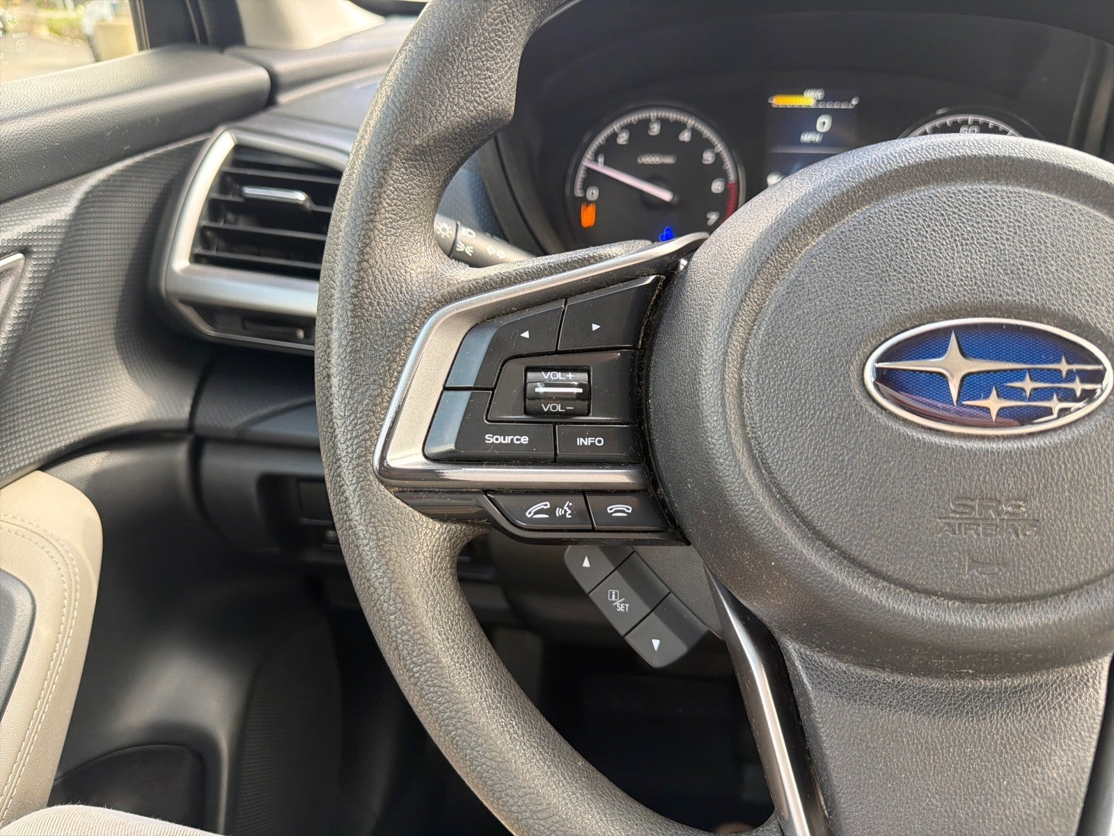 2023 Subaru Forester Base