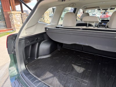 2023 Subaru Forester Base