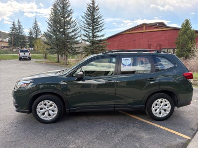 2023 Subaru Forester Base