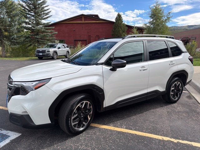 2025 Subaru Forester Premium