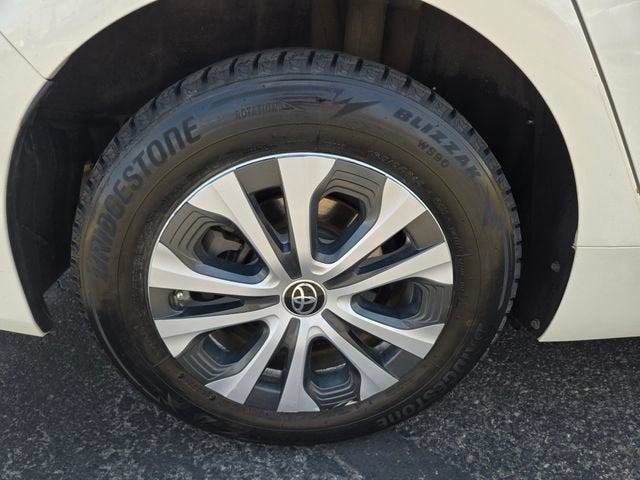 2019 Toyota Prius LE