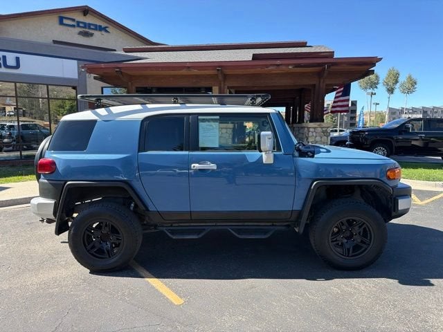 2013 Toyota FJ Cruiser Base