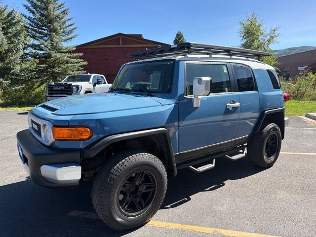 2013 Toyota FJ Cruiser Base