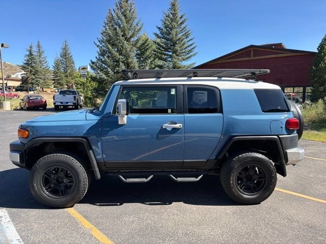 2013 Toyota FJ Cruiser Base
