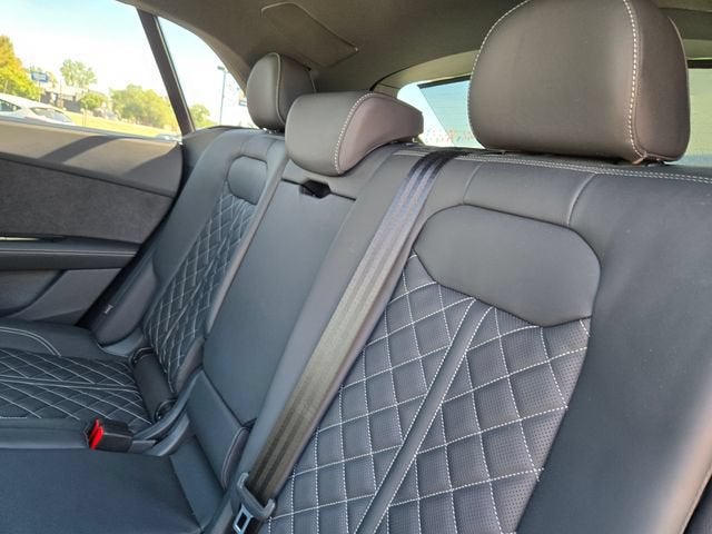 2024 Audi SQ8 Prestige