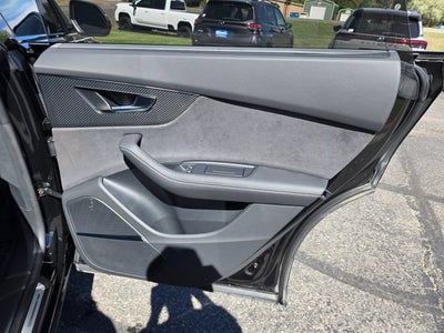 2024 Audi SQ8 Prestige