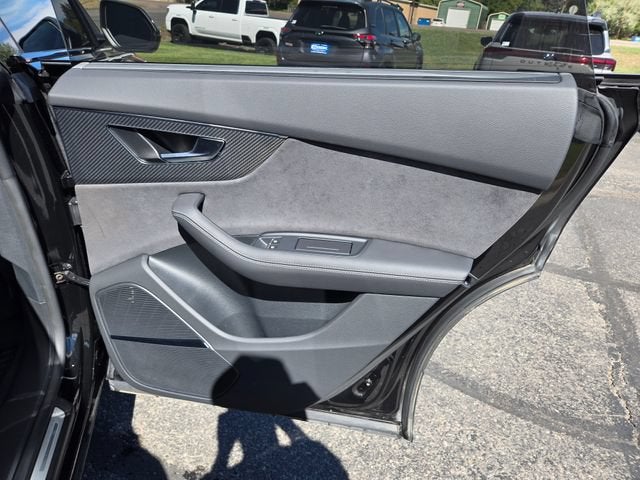 2024 Audi SQ8 Prestige