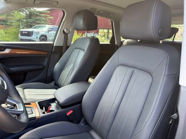 2023 Audi Q5 S line Premium Plus