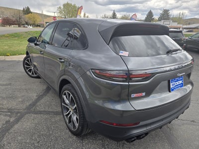 2020 Porsche Cayenne Base