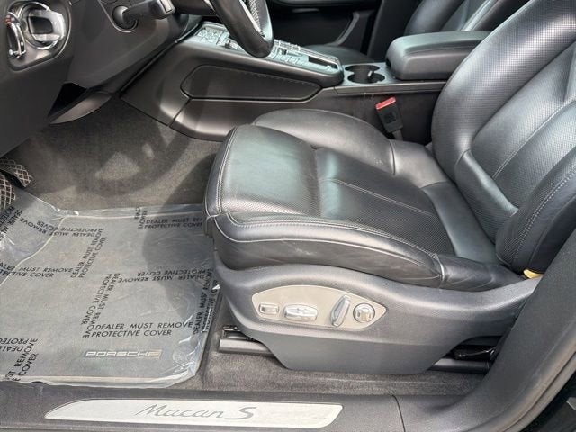2016 Porsche Macan S